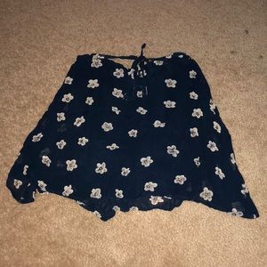 navy flower skirt